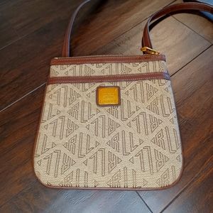 Vintage Ralph Lauren crossbody purse.
